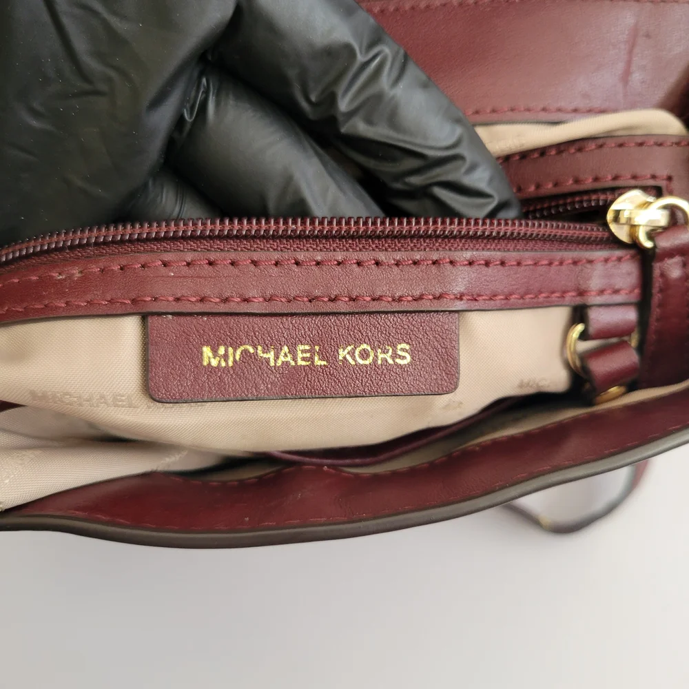 MICHAEL KORS WHITNEY LEATHER BACKPACK.